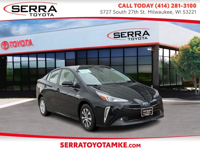 2020 Toyota Prius LE at Serra Toyota in Milwaukee WI
