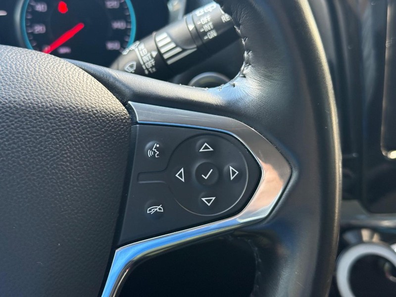 Chevrolet Traverse Vehicle Full-screen Gallery Image 23