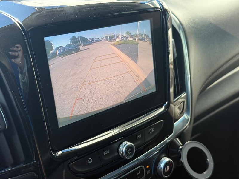 Chevrolet Traverse Vehicle Full-screen Gallery Image 26