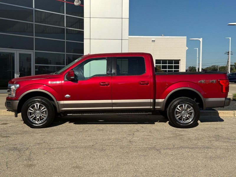 Ford F-150 Vehicle Full-screen Gallery Image 06