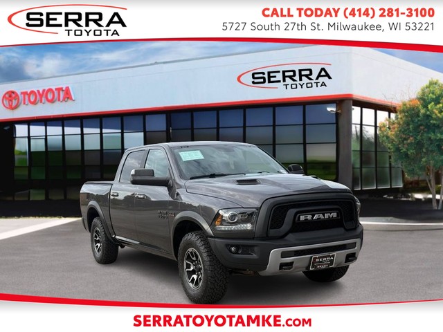 Milwaukee WI 2018 Ram 1500 more details - ram 1500