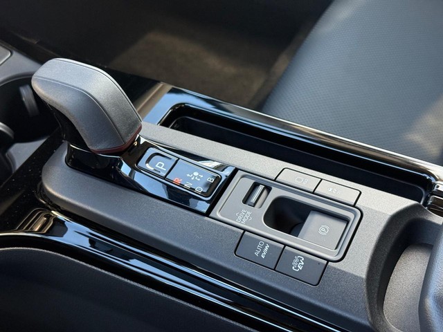 2026 Toyota Prius Plug-in Hybrid XSE Premium - Photo 14
