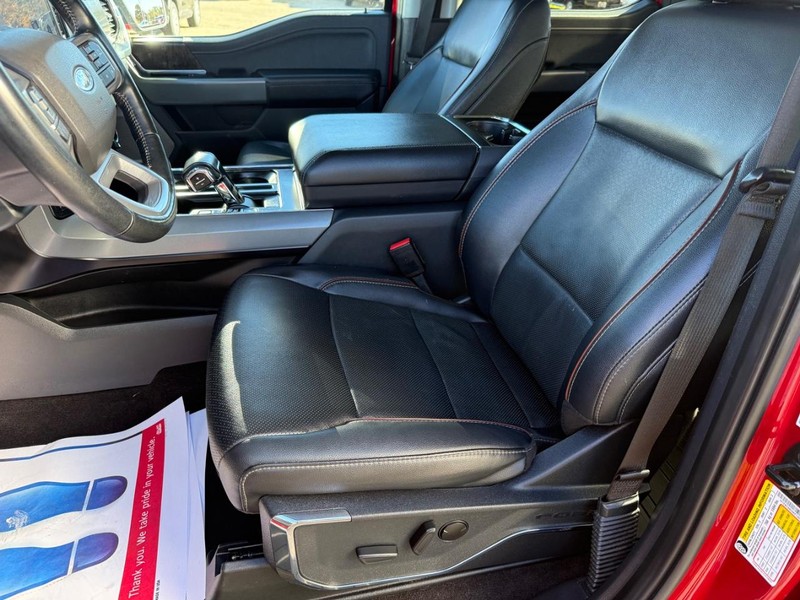 Ford F-150 Vehicle Full-screen Gallery Image 33