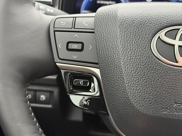 2026 Toyota Camry XLE - Photo 8