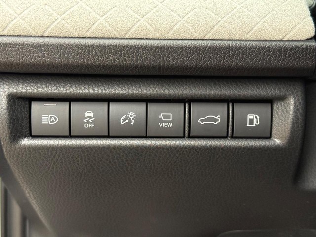 2026 Toyota Camry XLE - Photo 17