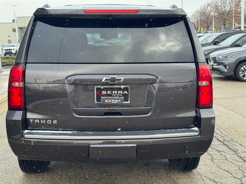 Chevrolet Tahoe Vehicle Full-screen Gallery Image 05