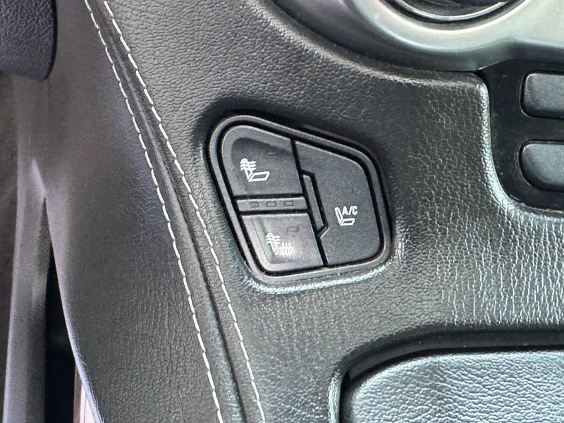 Chevrolet Tahoe Vehicle Full-screen Gallery Image 25