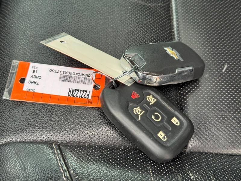 Chevrolet Tahoe Vehicle Full-screen Gallery Image 29