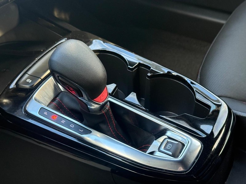 Chevrolet Trax Vehicle Full-screen Gallery Image 21