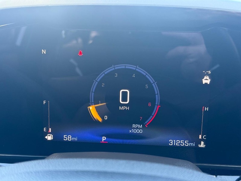 Chevrolet Trax Vehicle Full-screen Gallery Image 23