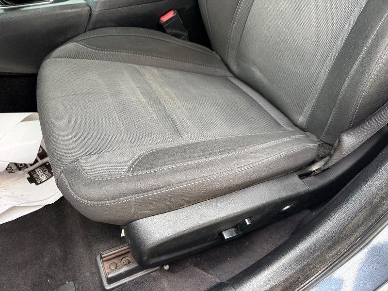 Dodge Charger Vehicle Full-screen Gallery Image 17