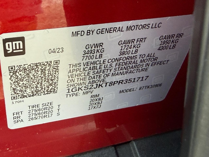 GMC Yukon XL Vehicle Full-screen Gallery Image 33