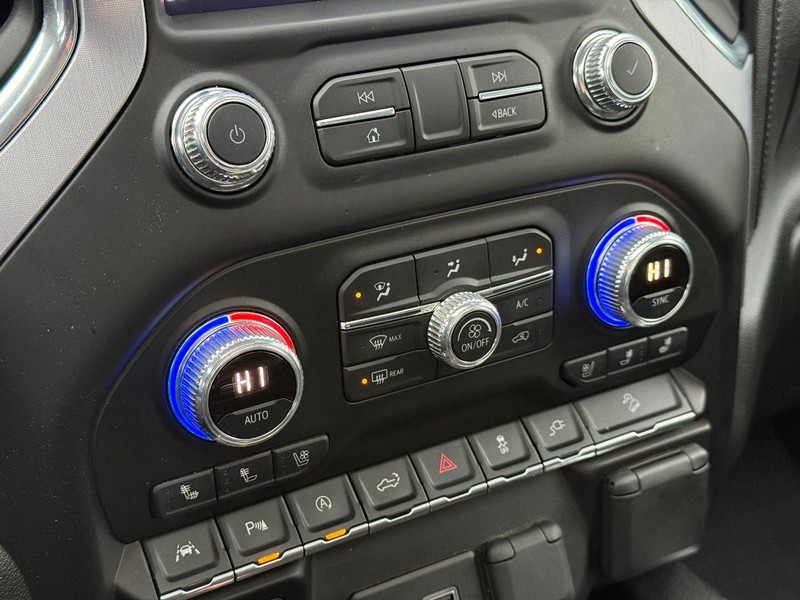 GMC Sierra 1500 Vehicle Full-screen Gallery Image 26