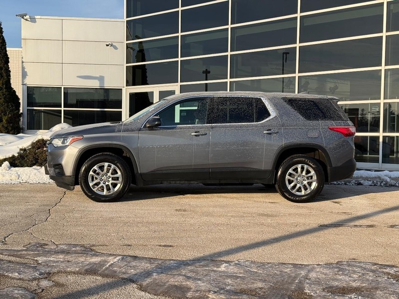 Chevrolet Traverse Vehicle Full-screen Gallery Image 06
