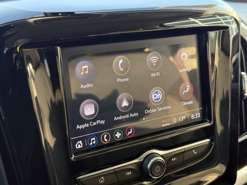 Chevrolet Traverse Vehicle Full-screen Gallery Image 23