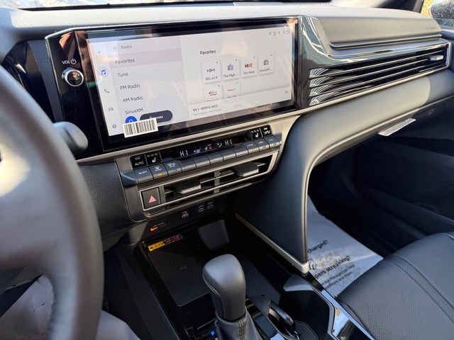 2026 Toyota Camry XSE - Photo 24