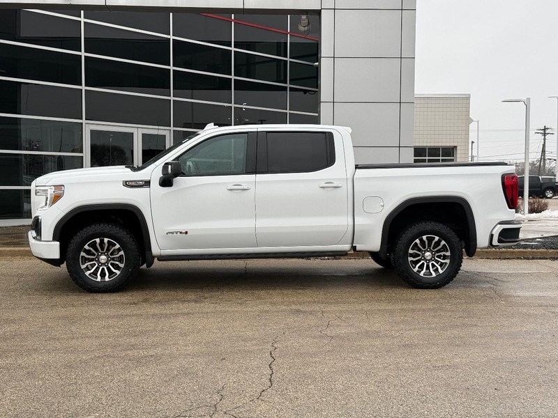 GMC Sierra 1500 Limited Vehicle Full-screen Gallery Image 06