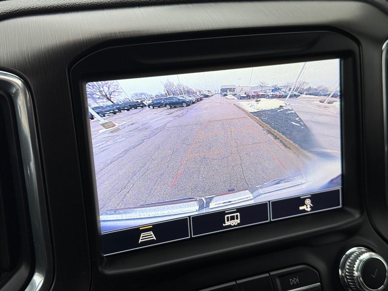 GMC Sierra 1500 Limited Vehicle Full-screen Gallery Image 24