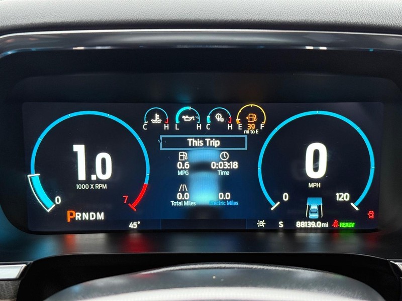 Ford F-150 Vehicle Full-screen Gallery Image 22