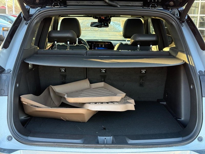 Chevrolet TrailBlazer Vehicle Full-screen Gallery Image 09