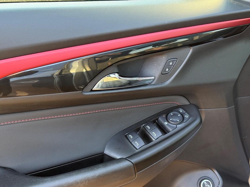 Chevrolet TrailBlazer Vehicle Full-screen Gallery Image 18