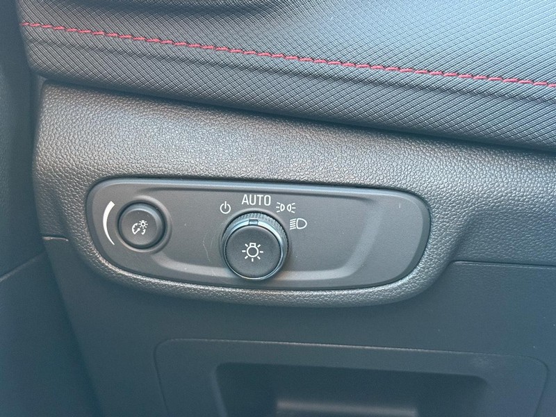 Chevrolet TrailBlazer Vehicle Full-screen Gallery Image 29