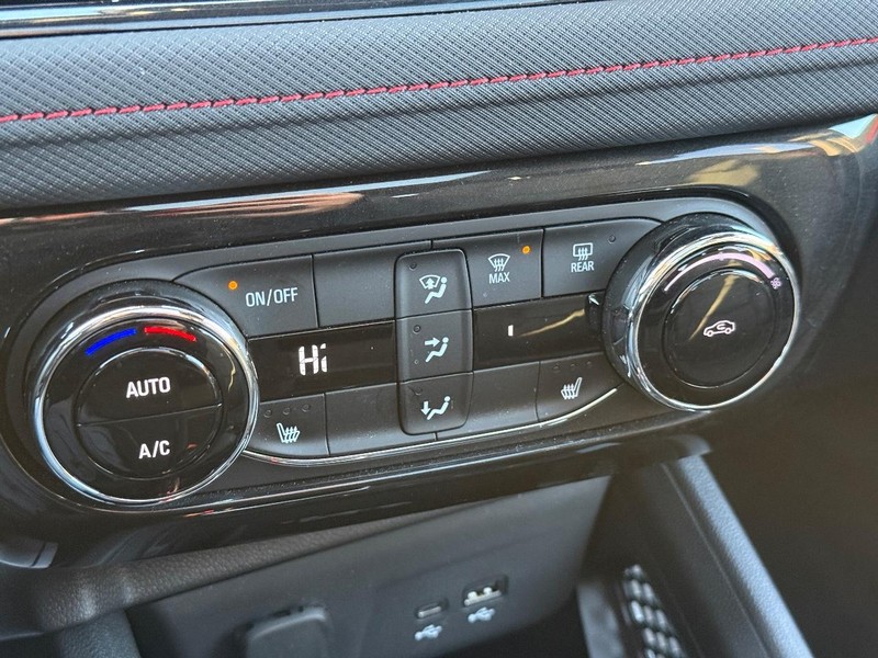 Chevrolet TrailBlazer Vehicle Full-screen Gallery Image 30