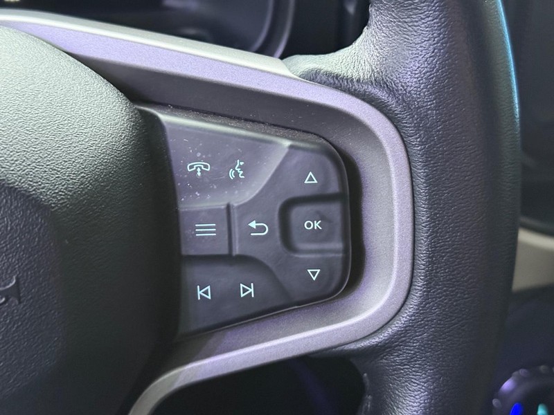 Ford Bronco Vehicle Full-screen Gallery Image 21