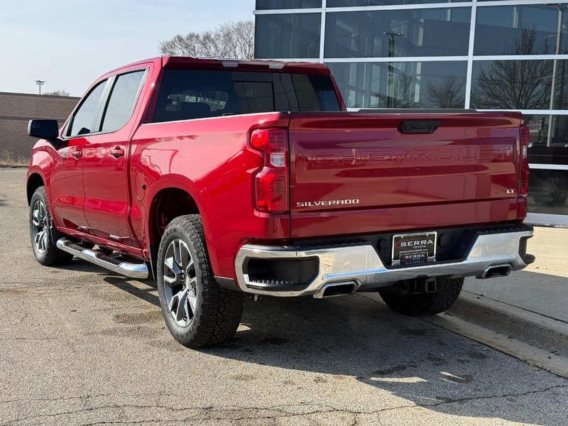 Chevrolet Silverado 1500 Vehicle Full-screen Gallery Image 05