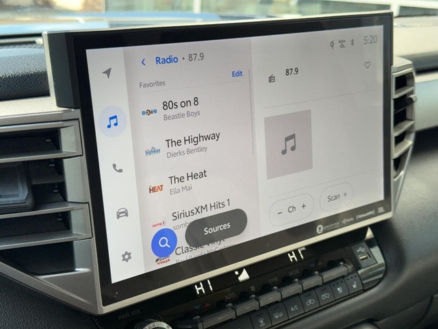 2024 Toyota Tundra Limited - Photo 24
