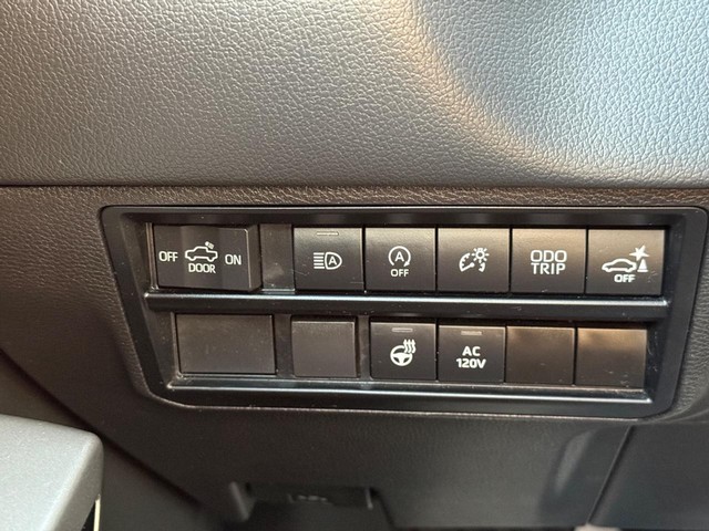2024 Toyota Tundra Limited - Photo 30
