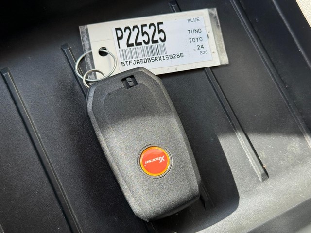 2024 Toyota Tundra Limited - Photo 31