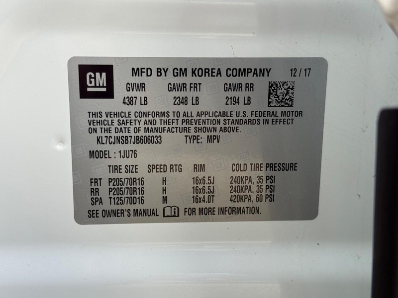 Chevrolet Trax Vehicle Full-screen Gallery Image 24