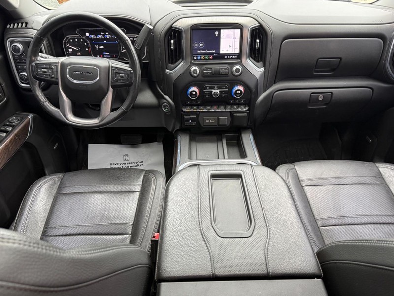 GMC Sierra 1500 Vehicle Full-screen Gallery Image 13