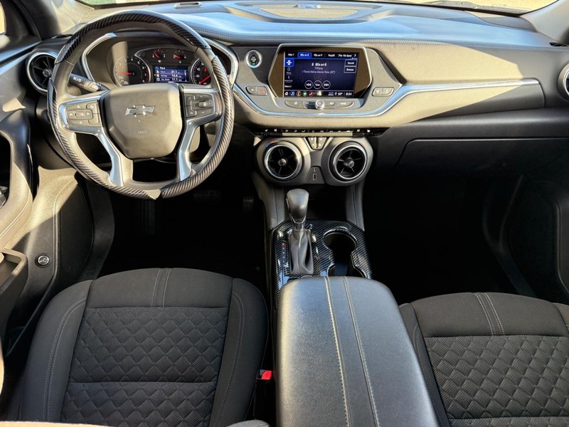 Chevrolet Blazer Vehicle Full-screen Gallery Image 13