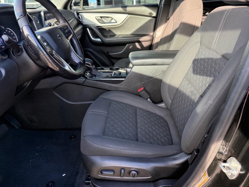 Chevrolet Blazer Vehicle Full-screen Gallery Image 16