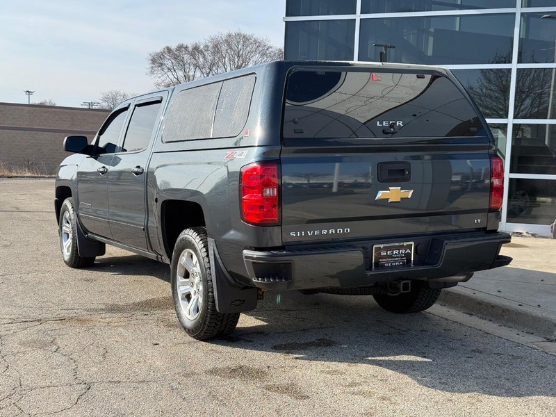 Chevrolet Silverado 1500 Vehicle Full-screen Gallery Image 05