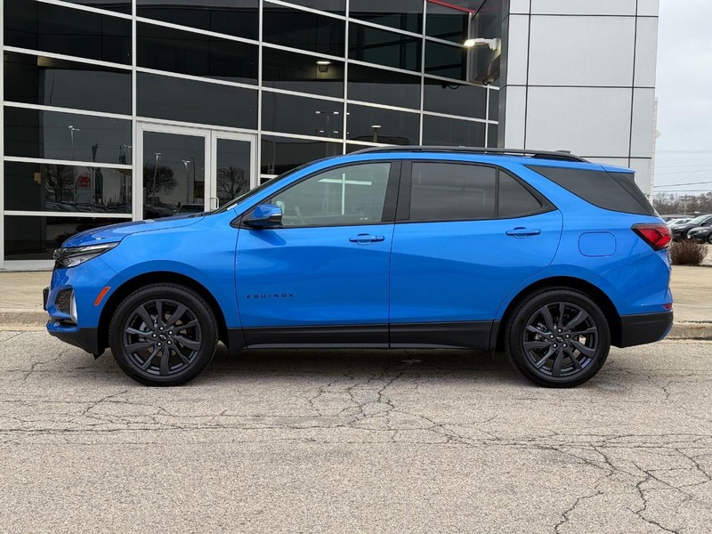 Chevrolet Equinox Vehicle Full-screen Gallery Image 06