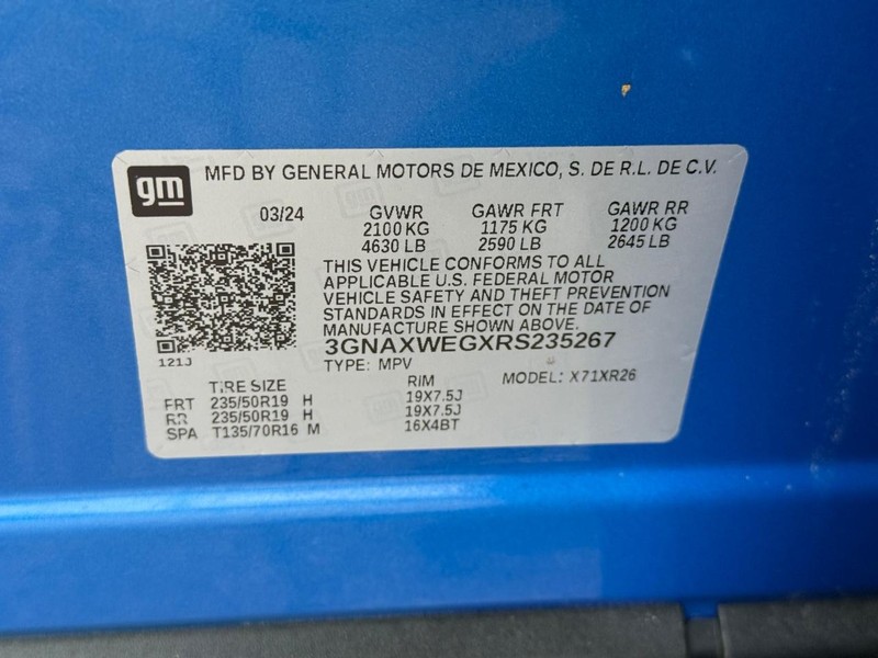 Chevrolet Equinox Vehicle Full-screen Gallery Image 31