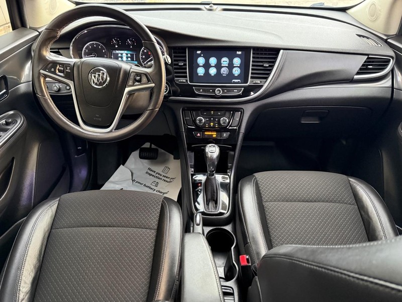Buick Encore Vehicle Full-screen Gallery Image 13