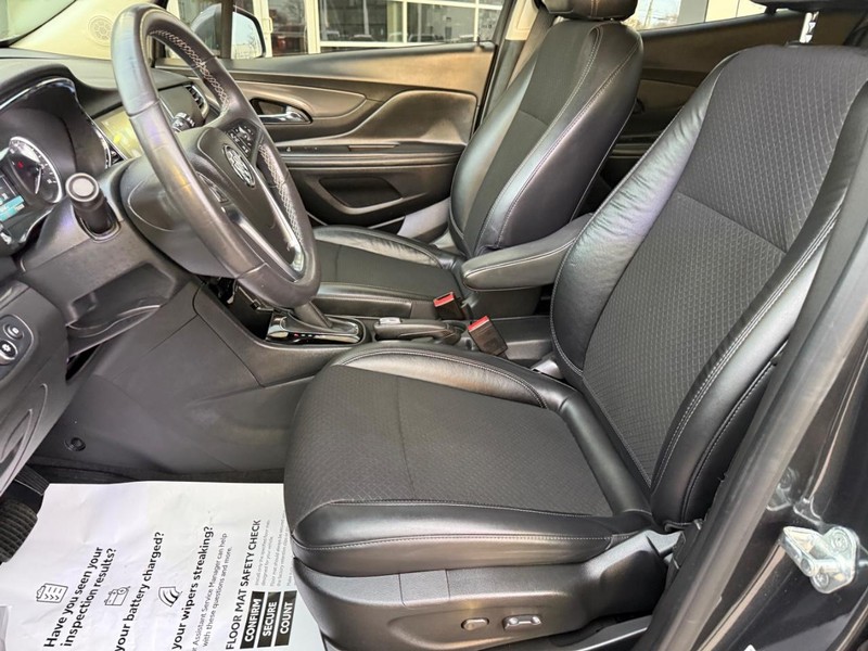 Buick Encore Vehicle Full-screen Gallery Image 16