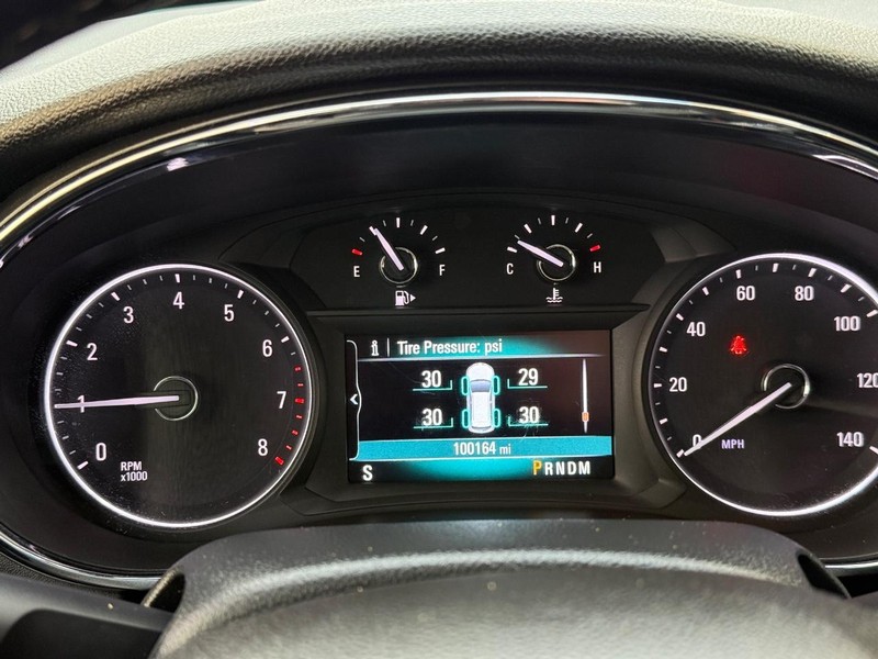 Buick Encore Vehicle Full-screen Gallery Image 22