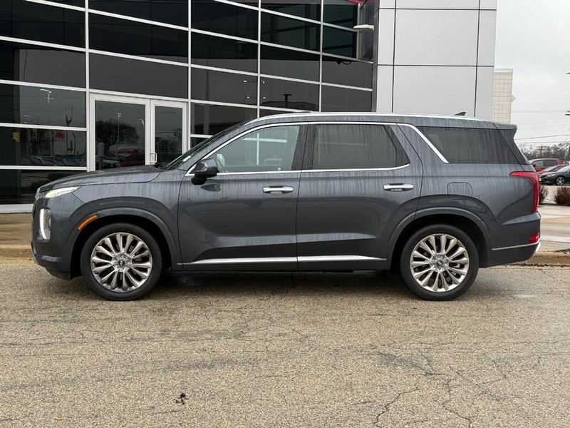 Hyundai Palisade Vehicle Full-screen Gallery Image 06