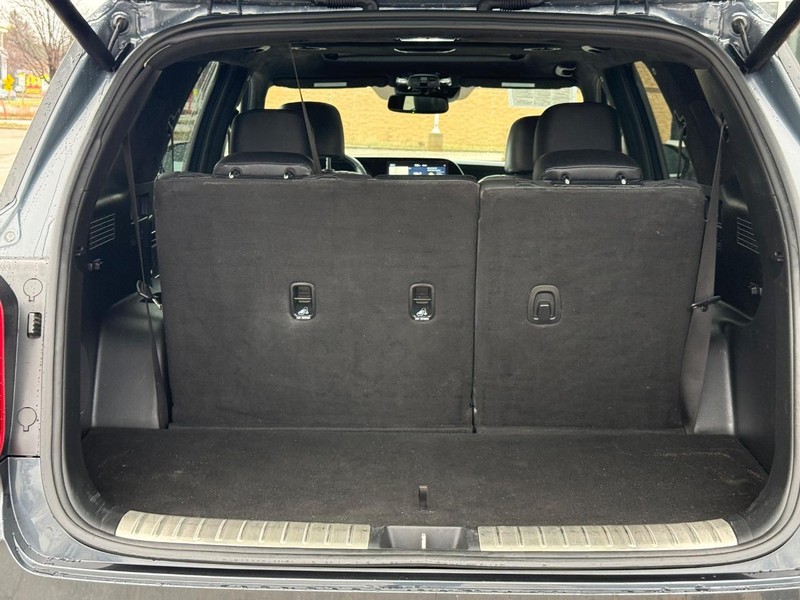 Hyundai Palisade Vehicle Full-screen Gallery Image 09