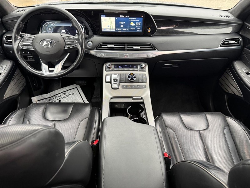 Hyundai Palisade Vehicle Full-screen Gallery Image 14