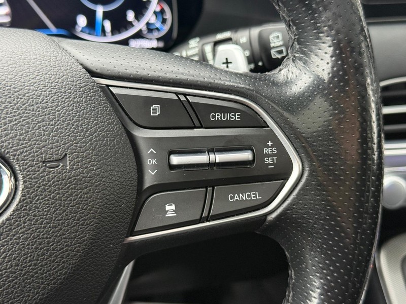 Hyundai Palisade Vehicle Full-screen Gallery Image 22