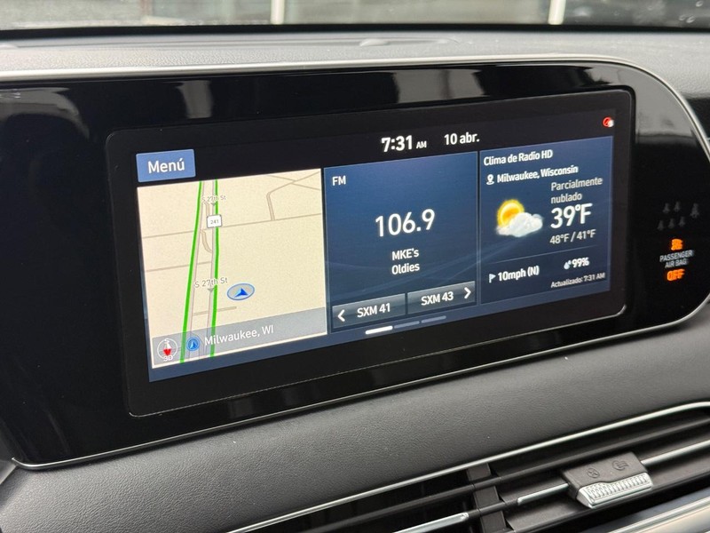 Hyundai Palisade Vehicle Full-screen Gallery Image 24