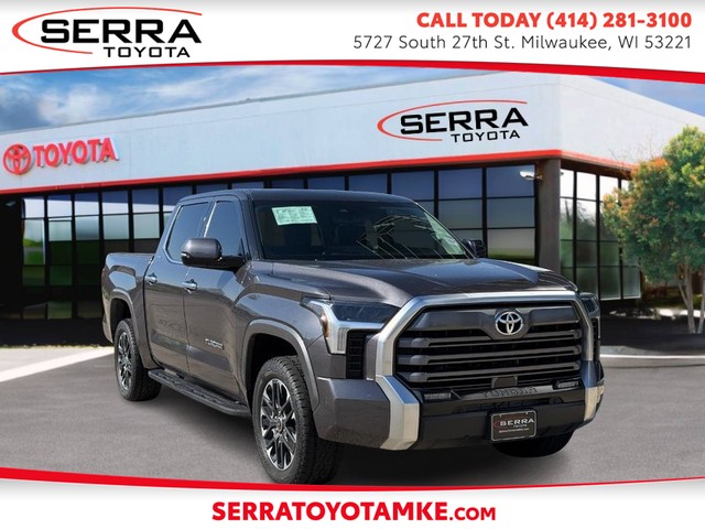 Milwaukee WI 2022 Toyota Tundra 4WD more details - toyota tundra 4wd