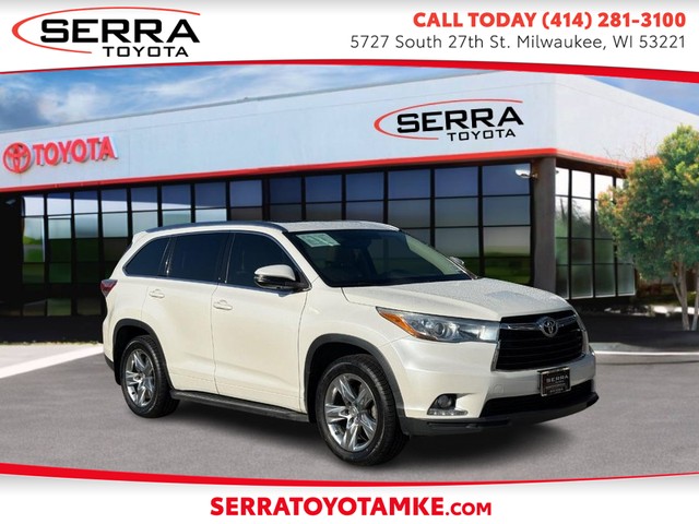 Milwaukee WI 2014 Toyota Highlander more details - toyota highlander