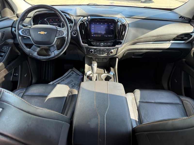 Chevrolet Traverse Vehicle Full-screen Gallery Image 14